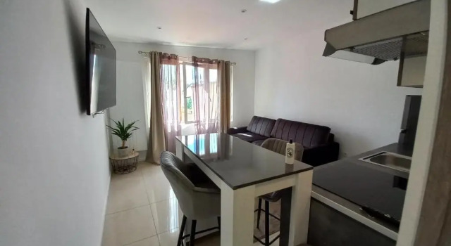 Bel appartement 1er étage Maiso, Rezerwuj Apartament Reims Champagne