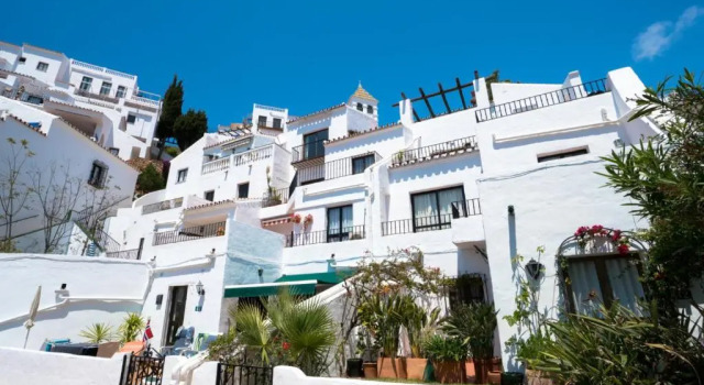 Capistrano Playa 512 Menyber, Забронировать Отель Отели Нерха с бассейном, рядом с Tuesday Market, Бассейн