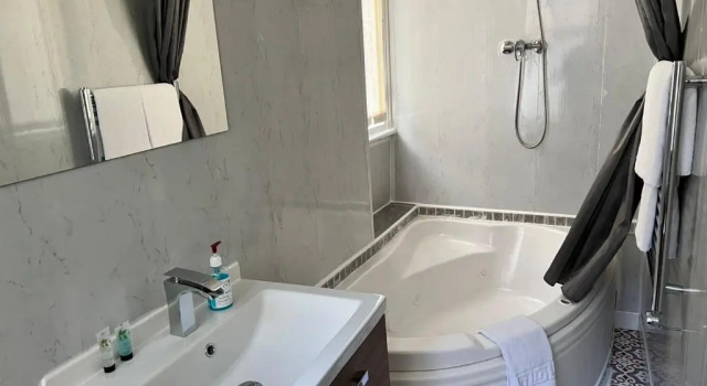 Номер Standard Cheers Hotel