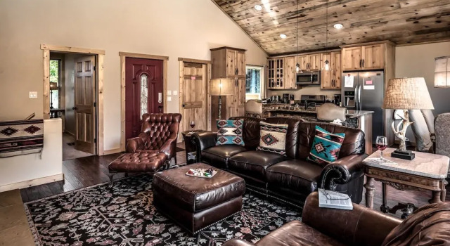 LOGINN - Four Bedroom Cabin, Varaa Hotelli Ruidoso New Mexico