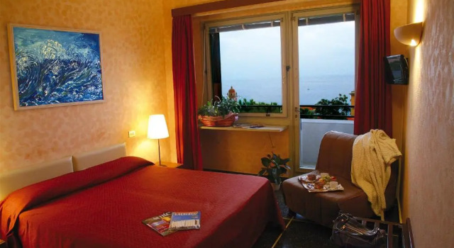 Трёхместный номер Standard Hotel Palace