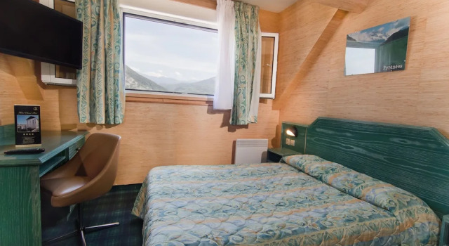 Bamboo House, Забронировать Отель Отели Марбелья 3 звезды, рядом с Королевский гольф-клуб Las Brisas, 3*
