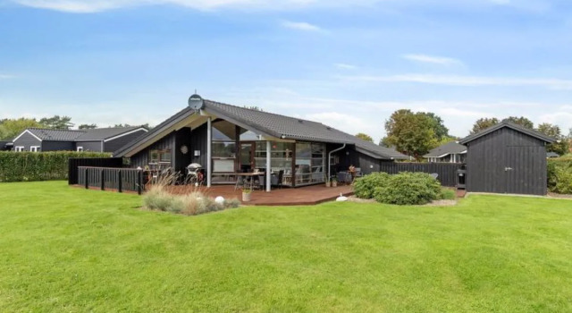 "Evald" - 600m from the sea in NE Jutland