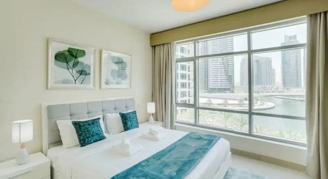 Modern Apartment in Dubai Marina Amazing Pool!, Забронировать Апартаменты/квартира Апартаменты Эмирата Дубая, рядом с Dubai Marina Yacht Club, Апартаменты/квартира