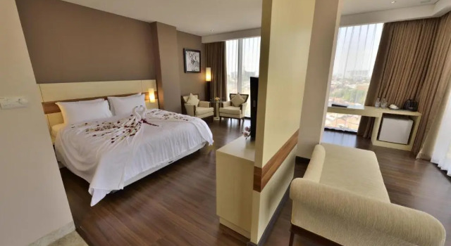 Двухместный люкс Hotel California Bandung