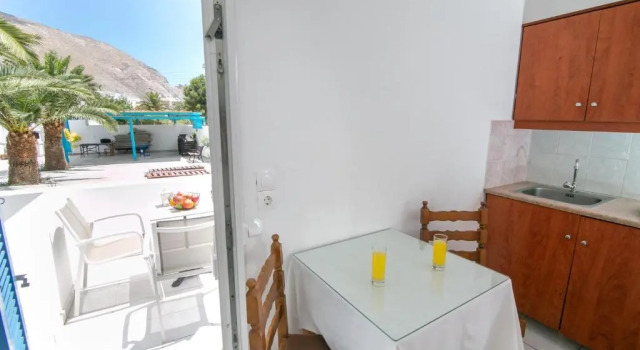 Студия с балконом Gardenia Hotel