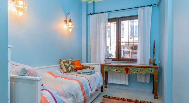 FM Premium 2-BDR Apartment - Pistachio, Varaa Huoneisto Sofia Vitosha, lähellä Lake Ariana