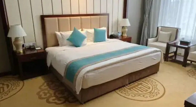 Люкс Deluxe Ruyi Garden Hotel