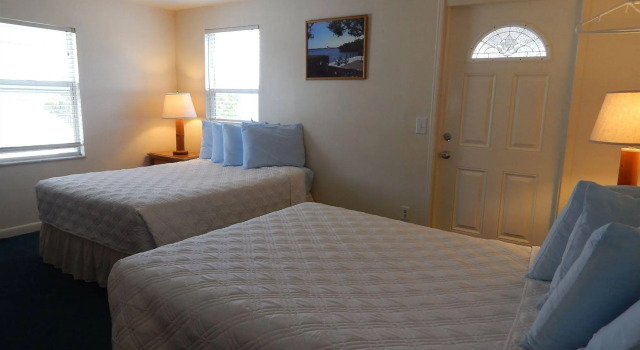 Parmer's Resort, Book Ferieresort Hoteller i Big Pine Key med morgenmad, Morgenmad