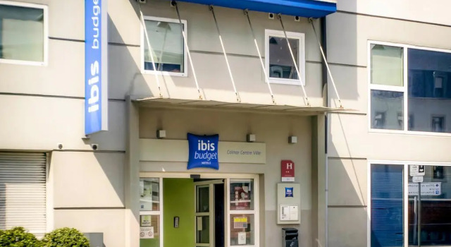 Кровать в общем номере ibis Budget Colmar Centre Gare