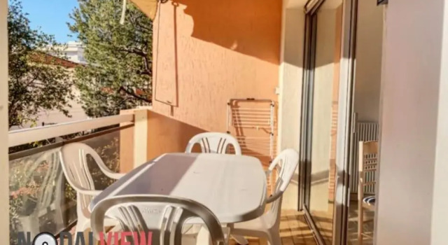 Апартаменты LES PINS Appartement a 5 mn à pied du Bord de Mer