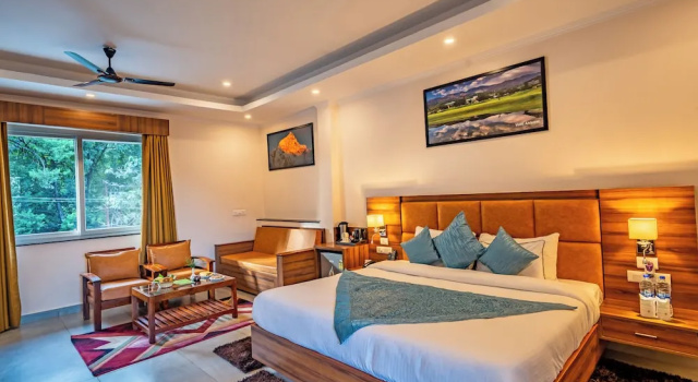 Resorts By The Baagh Bhimtal, Rezervovat Hotel Hotely v Bhimtal s bazénem, Bazén