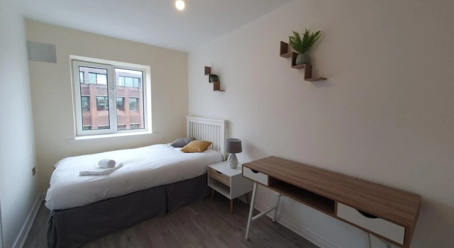 Modern 1-bedroom Close to the Liffey, Забронировать Отель Дублин Каунти Дублин, рядом с Dublin City Council