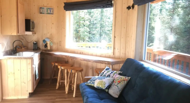 Cottage Cloudberry Cabin