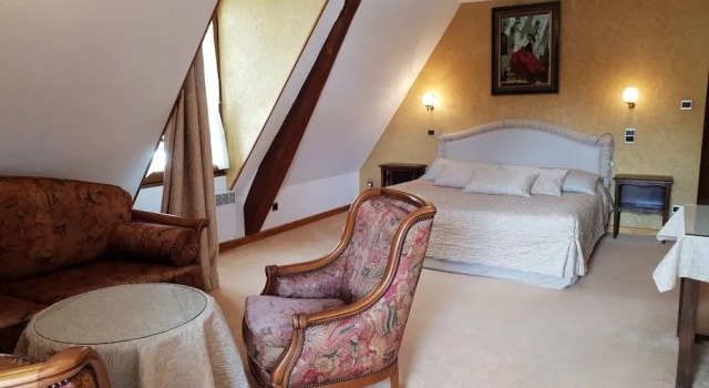 Château d'Herbelon, Varaa Hotelli Treffort Rhône-Alpes.
