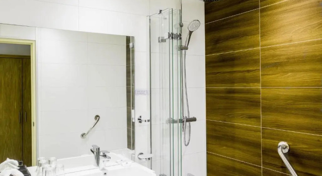 Семейный номер Standard с балконом Langstone Cliff Hotel