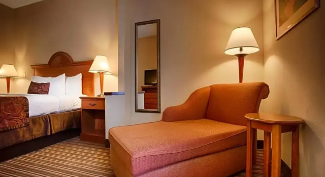 Двухместный люкс Best Western Plus Edison Inn