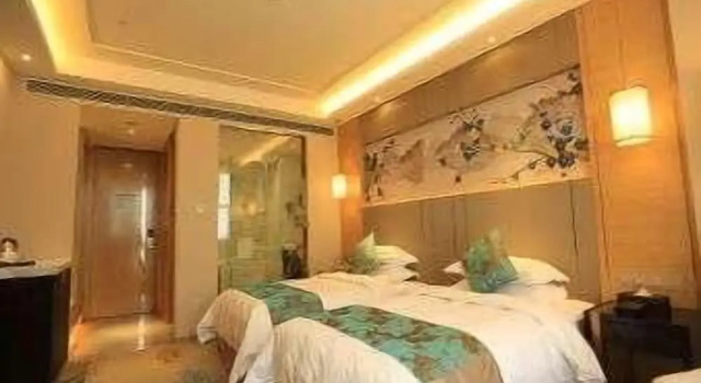 Номер Standard Ramada Yiyang Taojiang