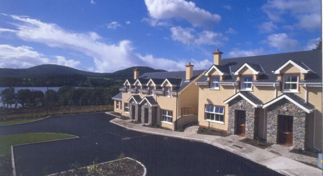 Sheen View Holiday Homes, Book Hotel Hotels in Kerry with Parking, Parking