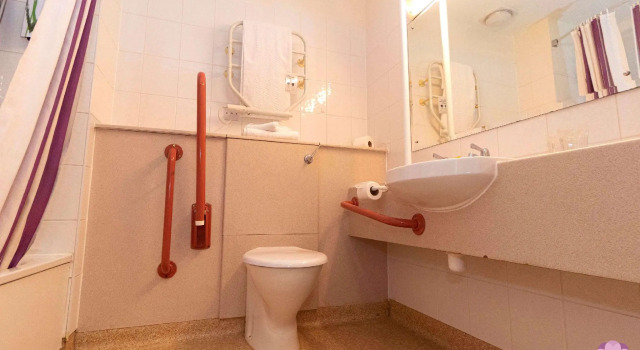 Двухместный номер Standard IBIS Wakefield East-Castleford, M62 J31