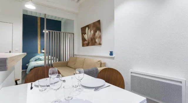 Jusquà 6 personnes au coeur du Vieux Lyon, Забронировать Отель Отели Лиона 3 звезды, рядом с Перраш, 3*