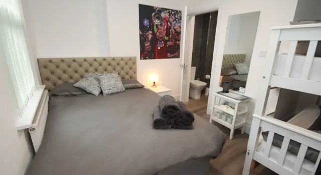 Standard Vierer Zimmer Soccer Suite