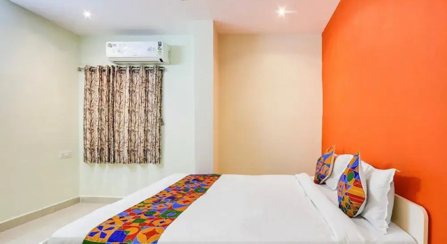 FabExpress Royal Prime Suits, Rezerwuj Hotel Hajdarabad 