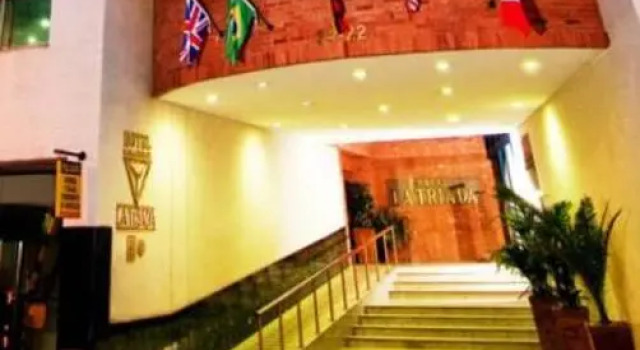 Полулюкс с видом на город Hotel Internacional La Triada