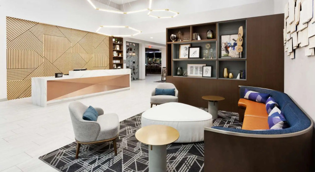 Doubletree By Hilton Dothan, Al, Réserver Hôtel Hôtels à Alabama avec parking, Parking