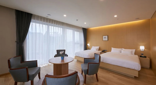 Двухместный семейный номер Premium CS Hotel