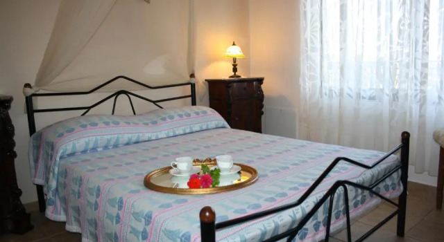 Villa Iliothea, Забронировать Вилла Отели Милатос с парковкой, Парковка