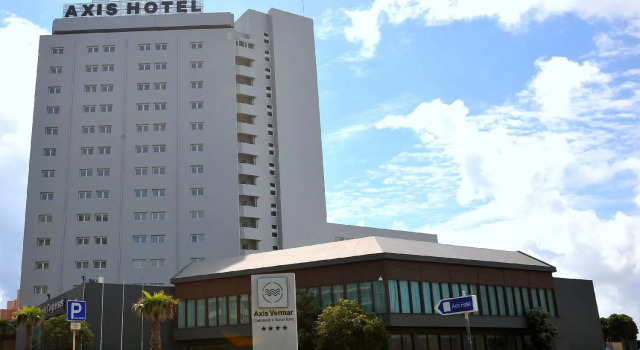 Axis Vermar Conference & Beach Hotel