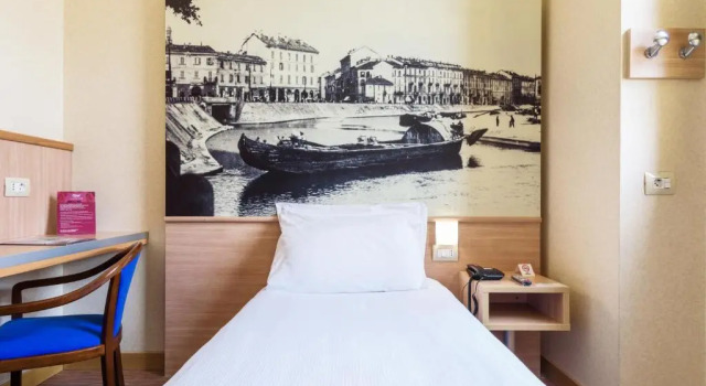 Одноместный номер B&B Hotel Milano Aosta