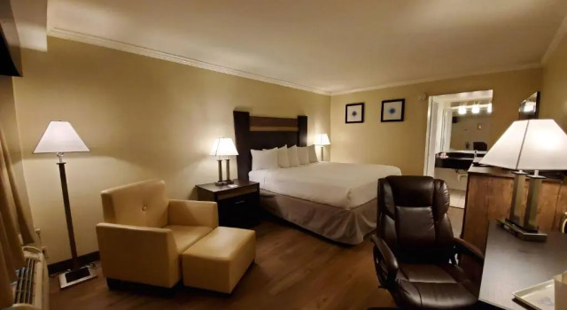 Номер Standard Days Inn by Wyndham Wilmington Brandywine