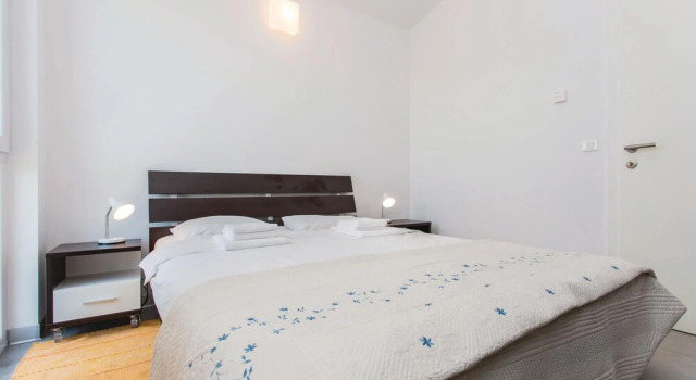 Awesome Home in Malinska With Wifi and 2 Bedrooms