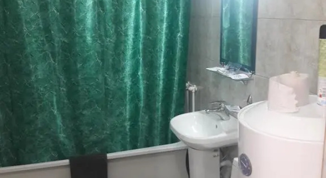 Студия Отель Сатурн