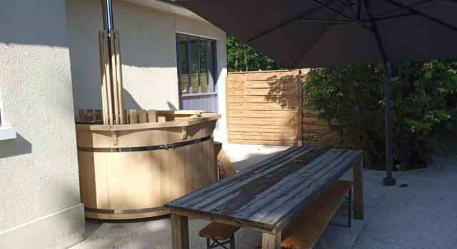 Номер Standard с красивым видом из окна Le Village de la Champagne - Slowmoov