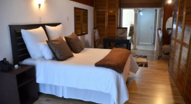 Люкс Luxury Azrielle Guesthouse