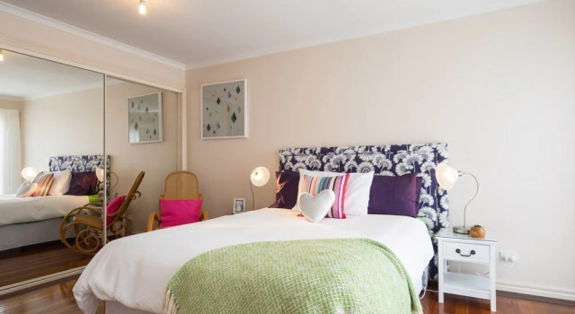 Chalet Of Rye, Book Chalet Rye 