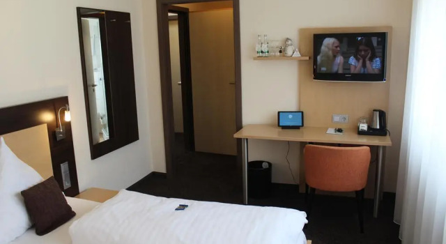 Hotel Berkheimer Hof, Забронировать Отель Эслинген-на-Неккаре Эслинген