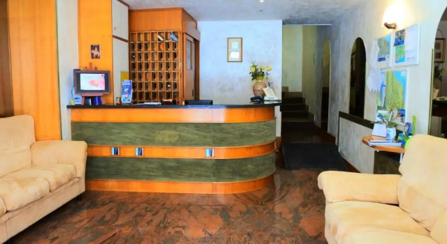 Hotel Loreto, Rezervovat Hotel Loreto 