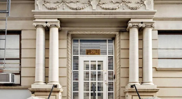 Кровать в общем номере Central Park West Hostel
