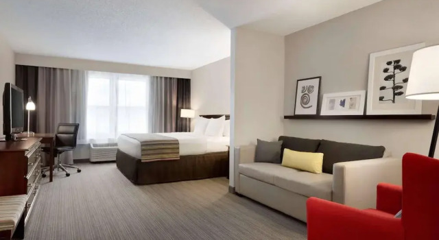 Двухместный люкс Country Inn & Suites by Radisson, Houghton, MI