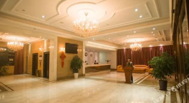 Hangzhou Zhuangxianhe Hotel (Chengbei Vientiane City Hangxing Road Subway Station)