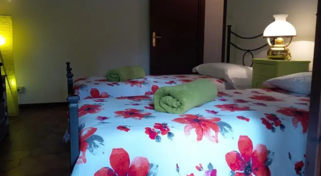 Casa Vacanze Pink Oleander, Забронировать Отель Отели Вероны с парковкой, рядом с Филармонический театр Вероны, Парковка