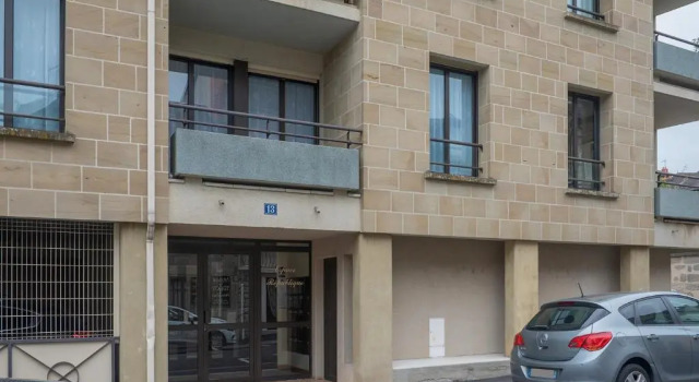FIRMIN MARBEAU #13 - Espace citadin - 1 Chambre, Prenota Appartamento Hotel a Aquitania con parcheggio, Parcheggio
