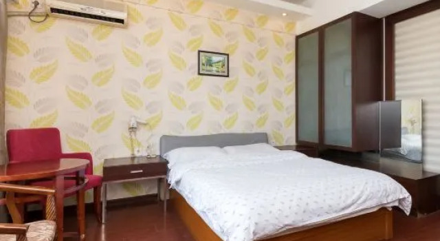 Baolong Apartment Hotel