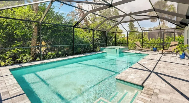 Коттедж Bonita Springs Home w/ Pool - 2 Mi to Beach!
