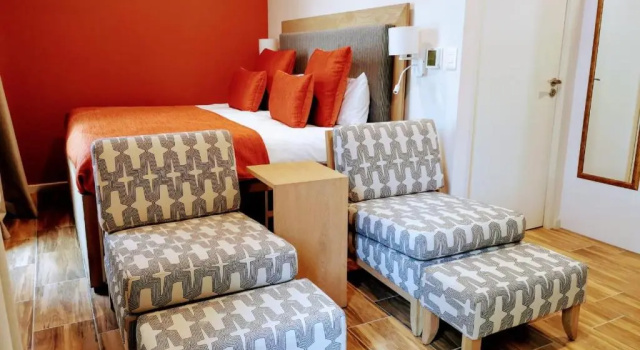 Студия Urban Oasis Aparthotel