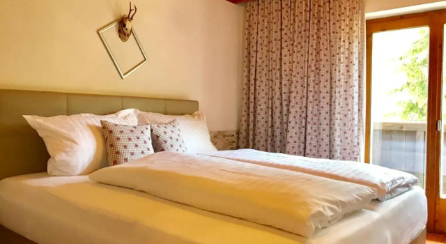Двухместный номер Standard с балконом Hotel Schwarzer Adler